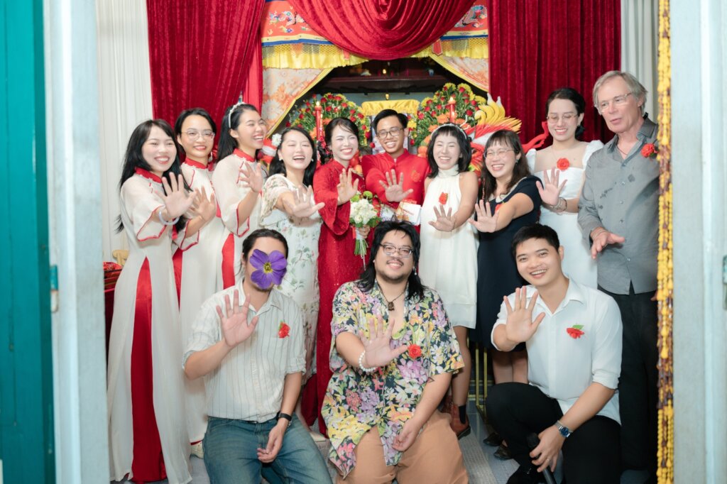 SENS Alumni at Our SENS Students' Wedding
