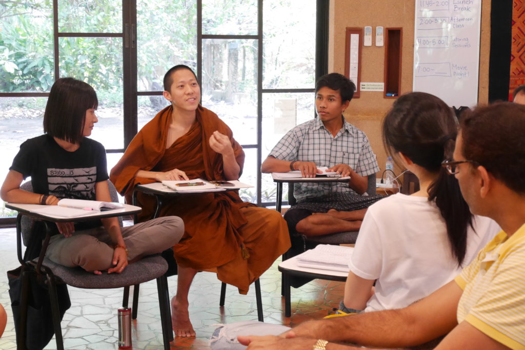 Reports　Peace　GlobalGiving　Asia　for　Leaders　Train　on　Sustainability　in　and