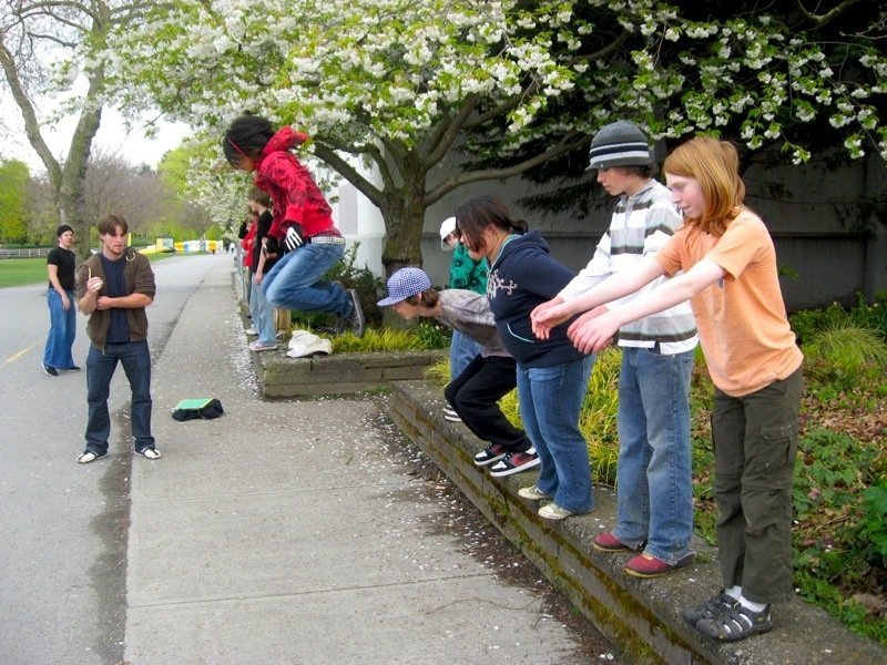 Teach at-risk youth to overcome obstacles-Parkour