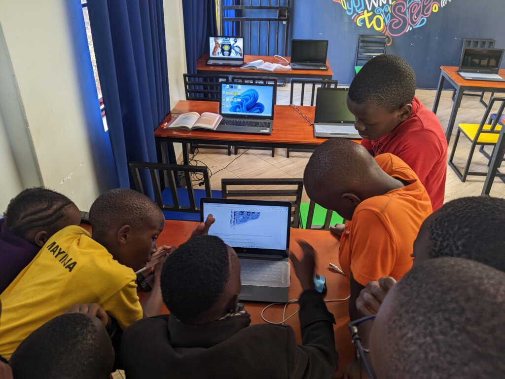 Build Resource Centre for 4000 children in Kibuli
