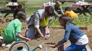 Healey student gardeners with Mrs. Obama