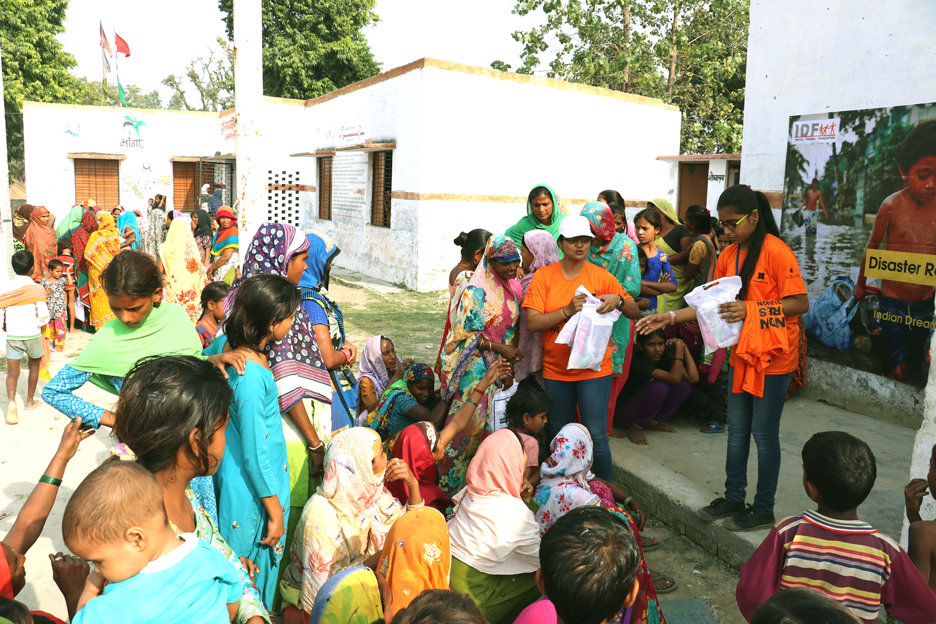 Support Hygiene Supplies to Flood Affected Women