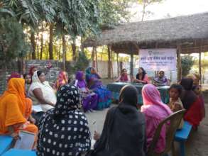 Apne Aap staff meets Women to prioritize needs