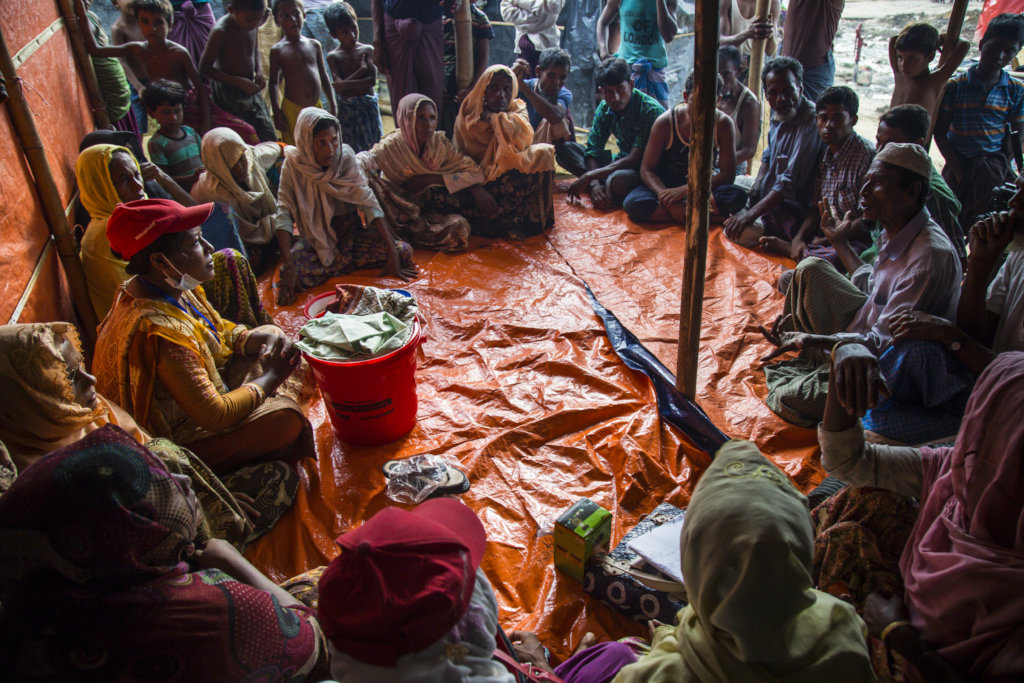 Support Rohingya refugee women