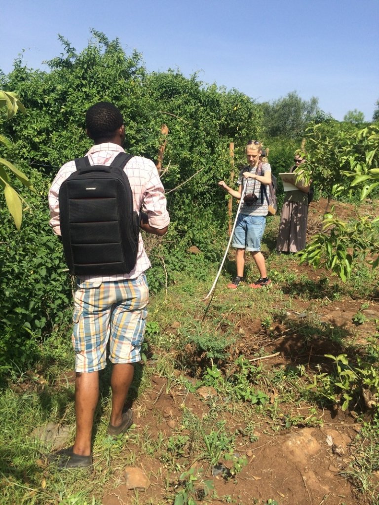 LITERACY FOR 100 GIRLS THROUGH GARDENING & SPORTS