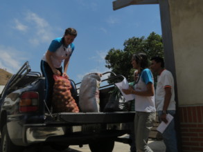 Distributing Food for the Hospital