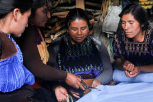 Sharing knowledges with artisan women