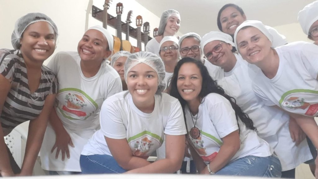 These Women Are Whom You Are Helping - Obrigada!