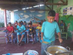Communal meal time!