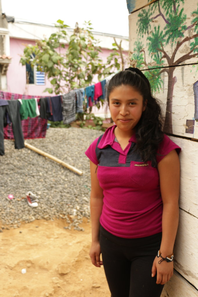 Help buy solar-powered lamps for Maya beading coop