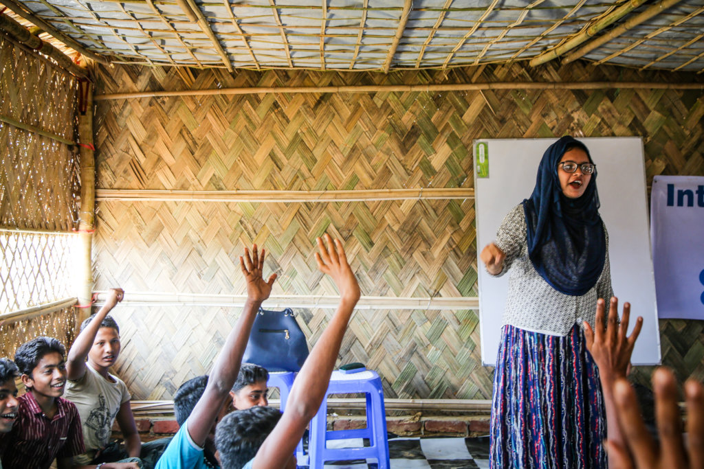 Thanks to you, 1000 youth are learning languages.