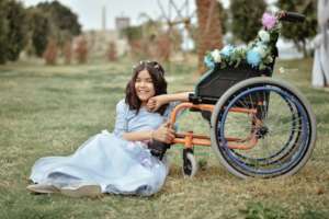 Amena's independence