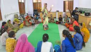 Women participating in Entertainment Activity