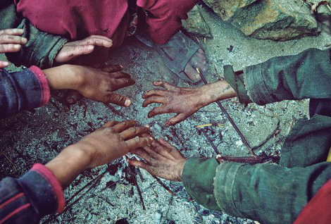 This Winter: Donate A Blanket to A Needy Person