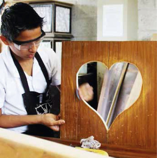Give Kids Access to Education and Food in Ecuador