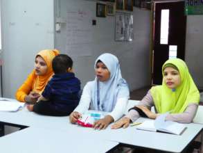 Empowering Refugee Women in the Rohingya Community