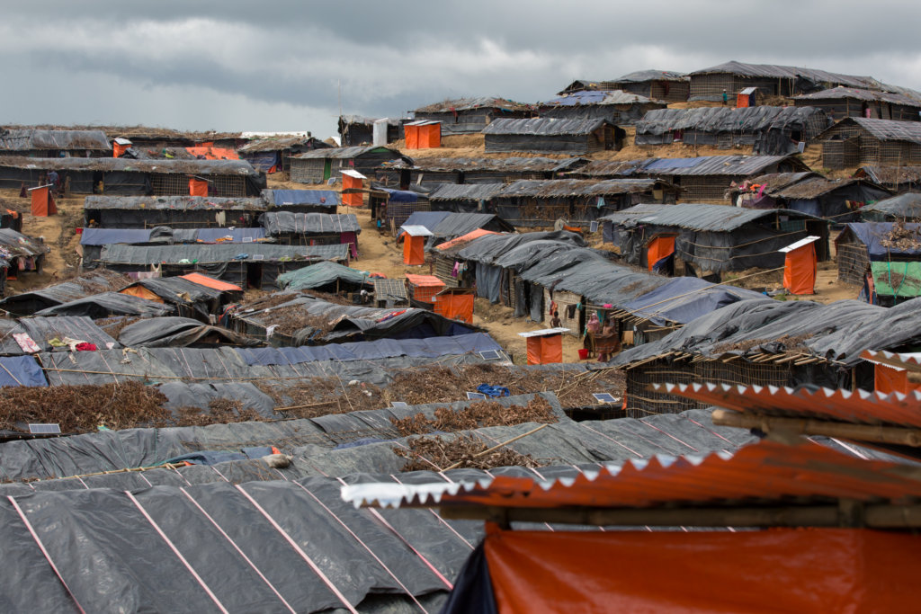 Humanitarian aid for Rohingya families