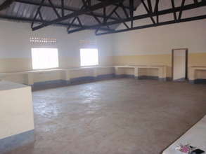 Lab pic interior empty lab June 2009