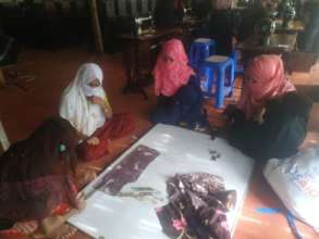Women in the sewing course