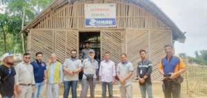 Fiaz Fareed with staff