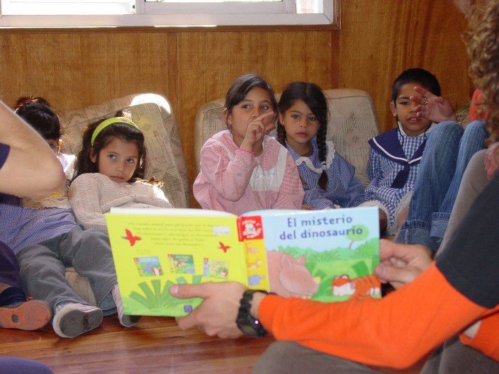 Give Deaf Children in Argentina a First Textbook
