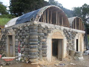 Front view of the first three rooms with the roof.