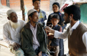 Get Lifesaving Information to Rohingya Refugees