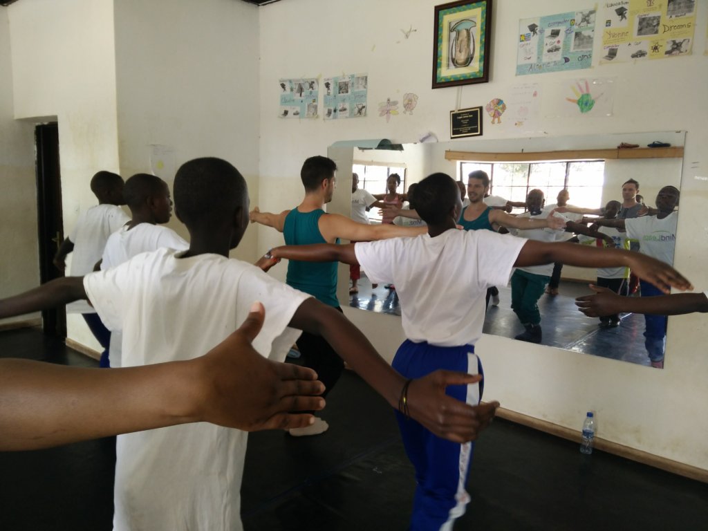 Help Passy Go to School!