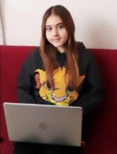 Student from Cukurova branch with computer