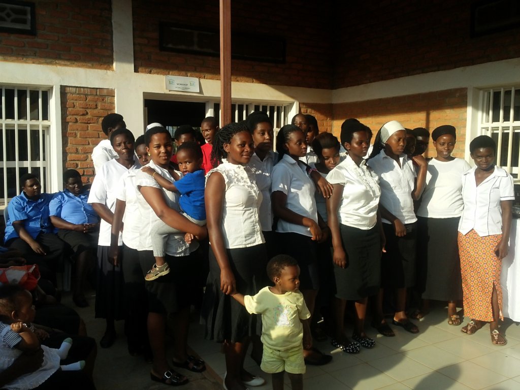 Teach 75 Rwandan Women to Sew Handicrafts
