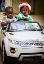 Let me show you how to drive this car...