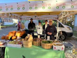 Our last Veggie Van market of the 2022 season!