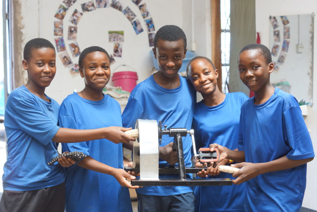 Help Tanzanian Youth Make Tech to Help Themselves