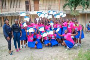 Program beneficiaries receive their certificates!