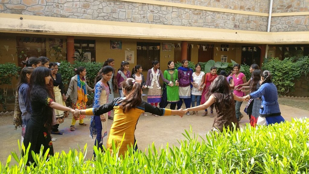 Empower 1500 girls in India to be Healthy & Safe!