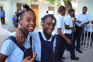 2 deaf students: Danika & Sandee