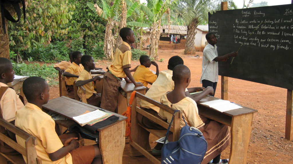 Providing School Supplies to 100 Children in Ghana