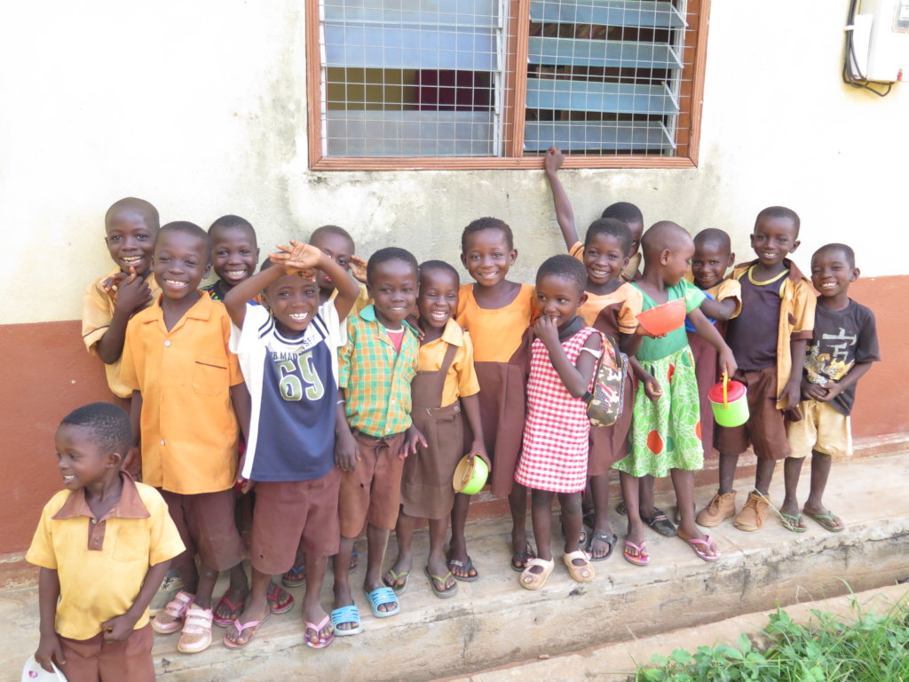 Providing School Supplies to 100 Children in Ghana