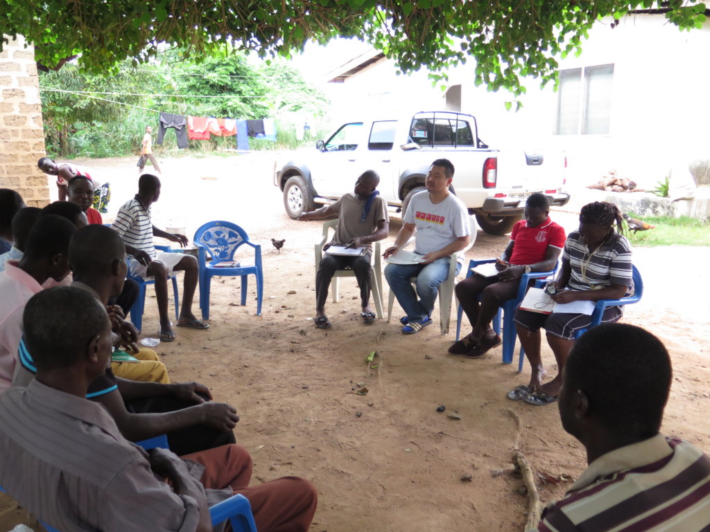 Providing School Supplies to 100 Children in Ghana