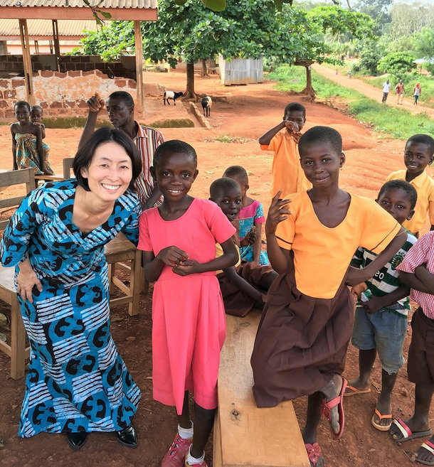 Providing School Supplies to 100 Children in Ghana