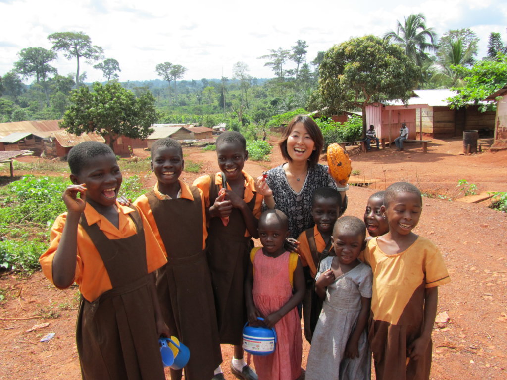 Providing School Supplies to 100 Children in Ghana