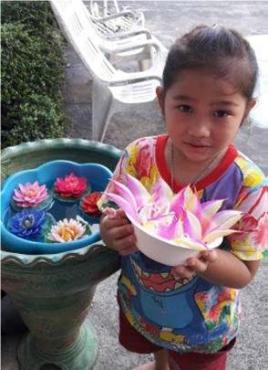 Education & Health for 2,500 in Bangkok Slum