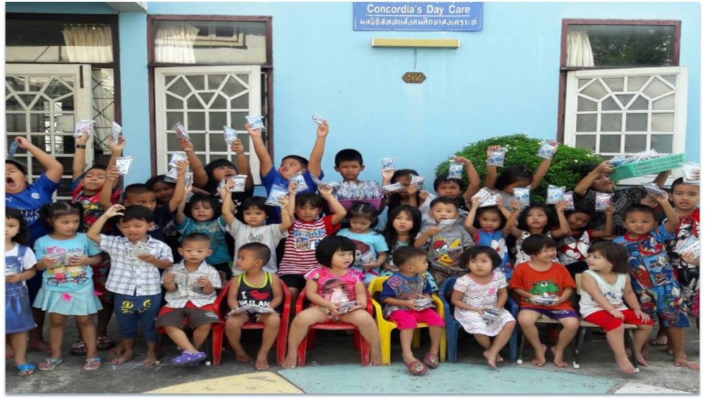 Education & Health for 2,500 in Bangkok Slum
