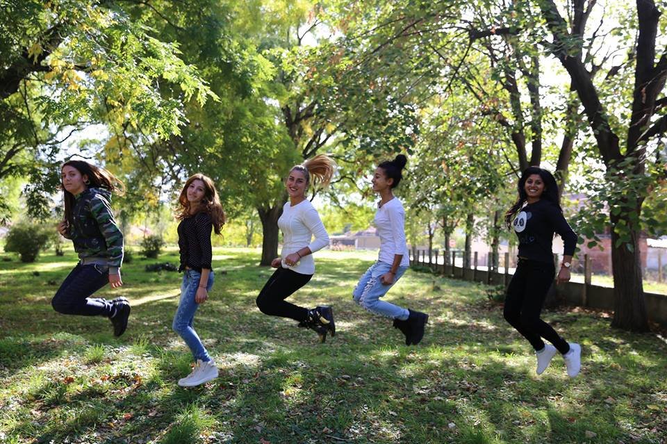 Empower 25 girls in rural Bulgaria