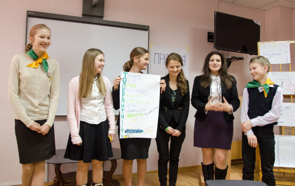 Peace School for 1000 Ukrainian youth