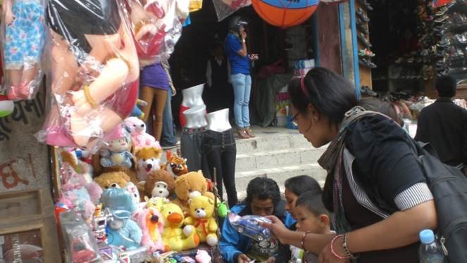 PROTECTING 1000 NEPALESE CHILDREN FROM CHEMICALS