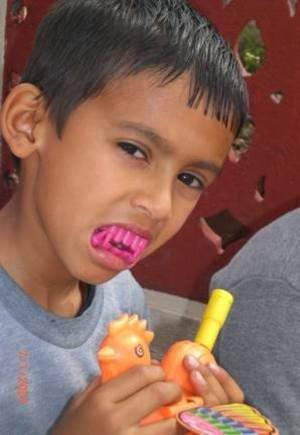 PROTECTING 1000 NEPALESE CHILDREN FROM CHEMICALS