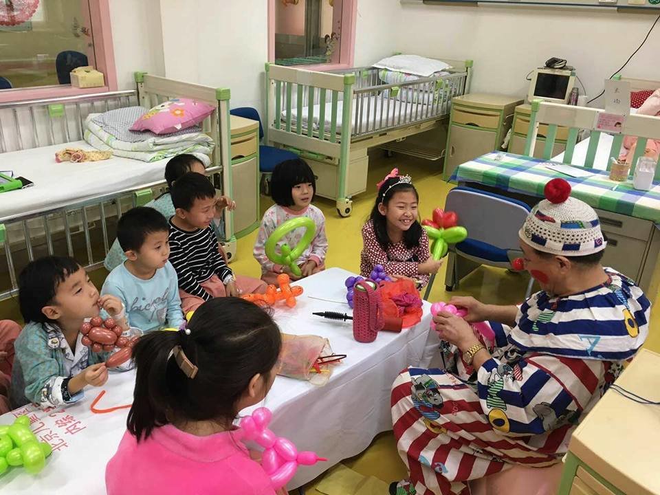 Be a doctor - send a smile!