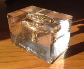 3D view of Doorknob gift