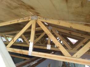 Close-up Roof Support System